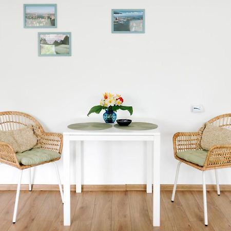 Lake Aluksne Studio Apartment Екстер'єр фото